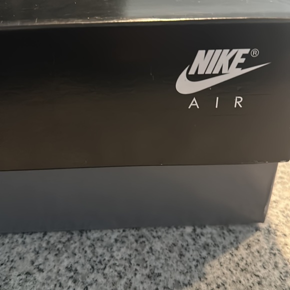 Air Jordan 11 Retro “Cherry” Releasing Holiday 2022 no confirmed date yet. main image 7
